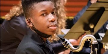 Ralph Yarl, 16, is a "fantastic kid" who plays bass clarinet, his aunt said