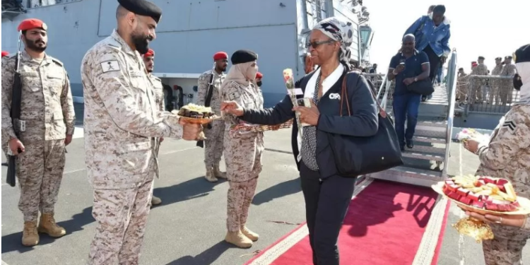 Saudi Arabia welcomed evacuees at Jeddah Sea Port with sweets and roses on Saturday