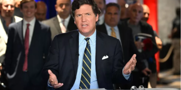 Tucker Carlson leaves Fox News
