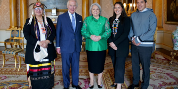 King Charles held an audience with Canadian Indigenous leaders on May 5, 2023 at Buckingham Palace in London. From left to right: Assembly of First Nations Chief RoseAnne Archibald, King Charles III, Governor General Mary Simon, Métis National Council president Cassidy Caron and Inuit Tapiriit Kanatami president Natan Obed. (Buckingham Palace