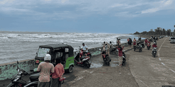 Deadly cyclone Mocha strikes the coasts of Bangladesh and Myanmar.