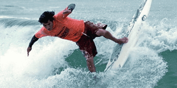 Mikala Jones dead at 44