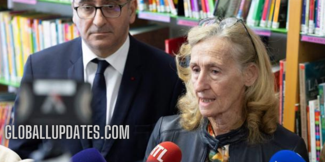 France sues teen, headscarf dispute