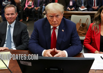 Trump wins last-minute reprieve as judge cuts fraud bond to $175m