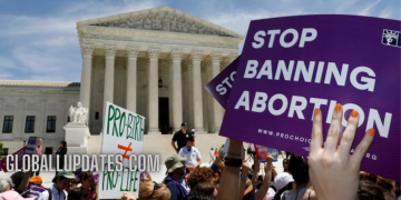 US Supreme Court appears sceptical of abortion pill case
