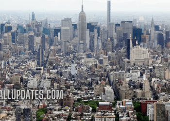 New York buildings rattled by rare East Coast earthquake